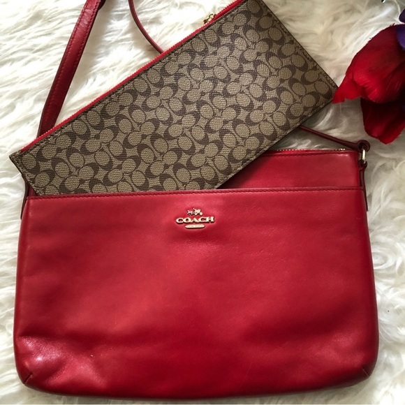 Coach red crossbody bag with matching insert pouch - Picture 1 of 16